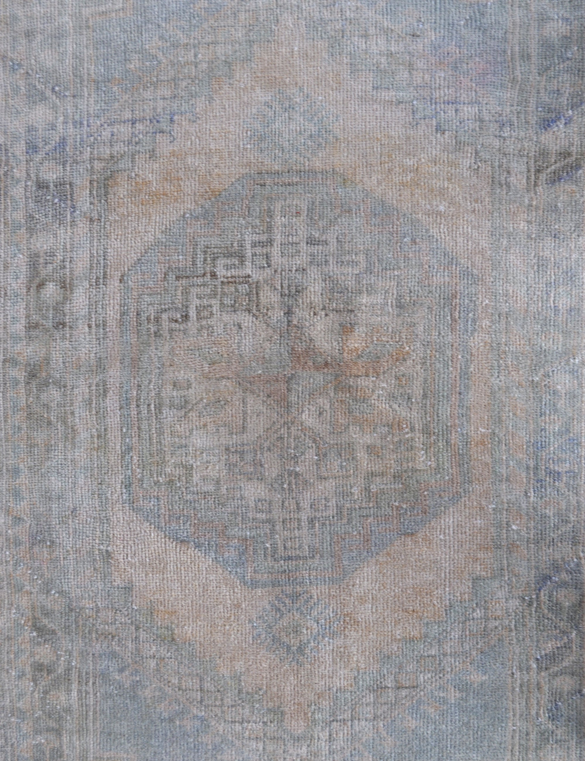 Dhia, Vintage Rug