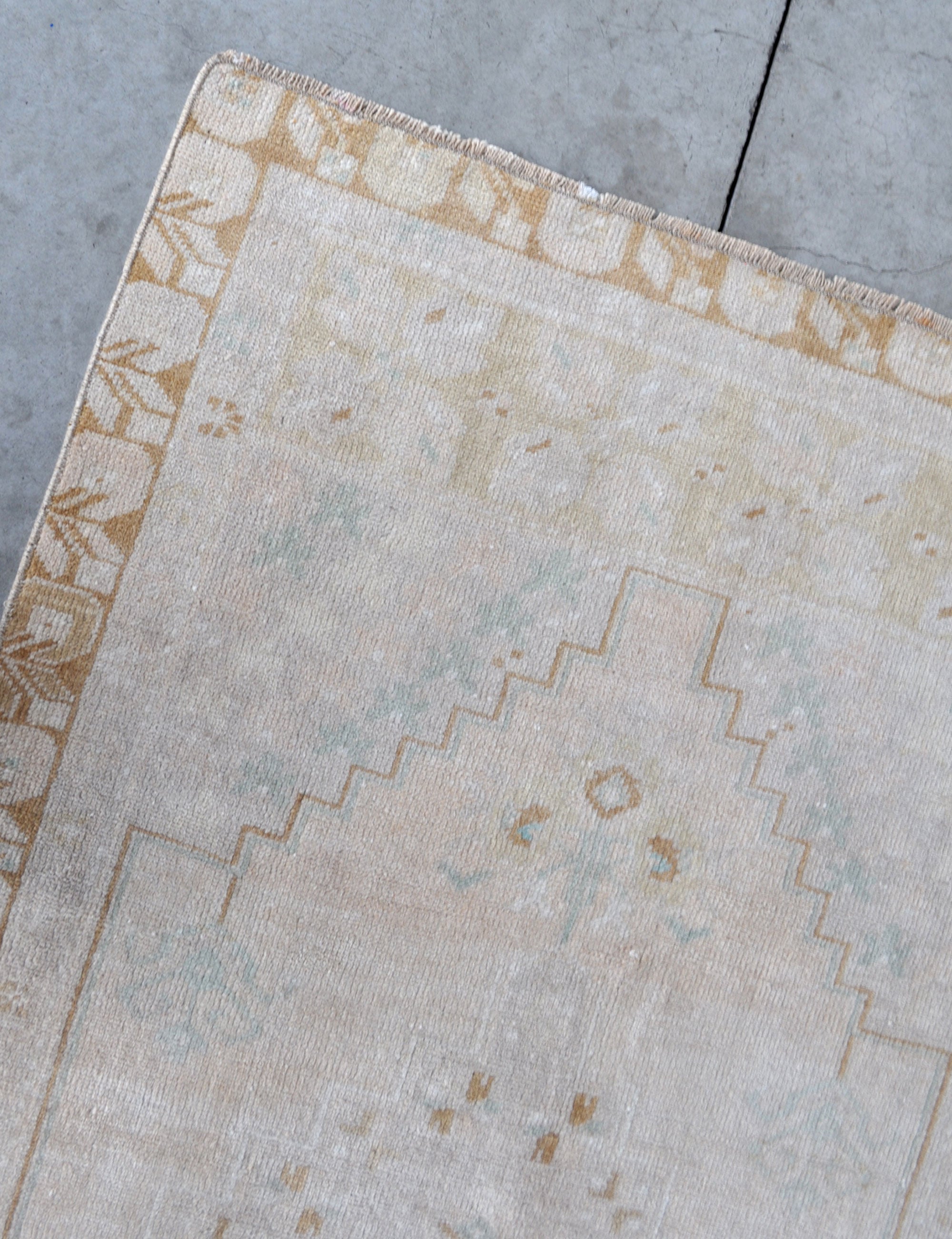 Kavya, Vintage Rug