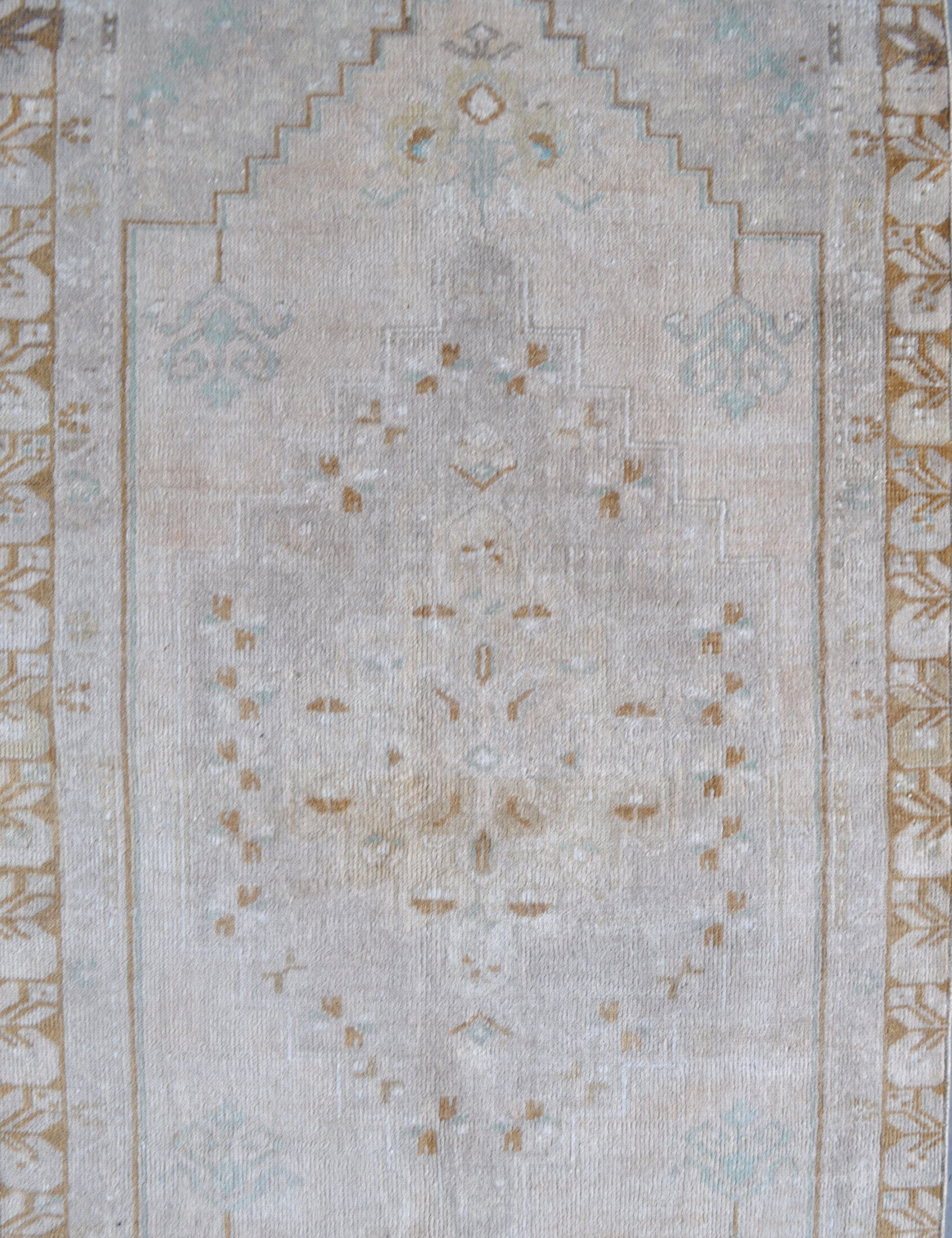 Kavya, Vintage Rug